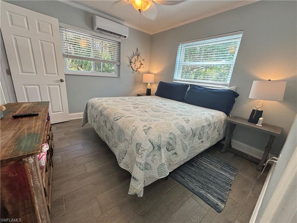 BONITA SPRINGS - Residential Income
