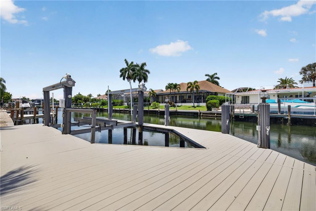 MARCO ISLAND - Residential