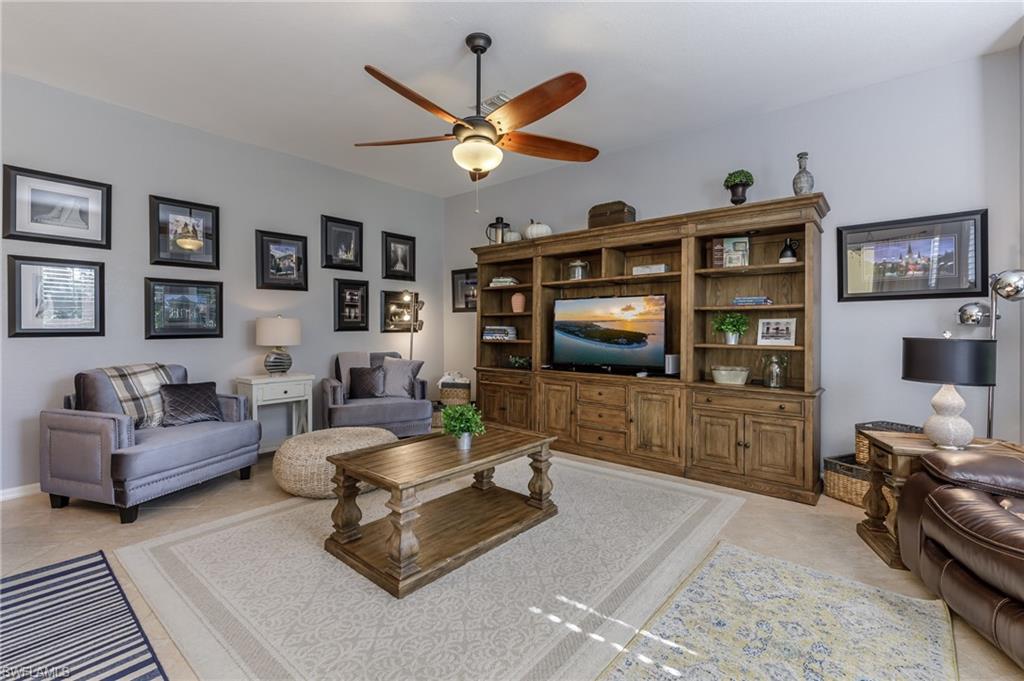 STONEYBROOK - Residential