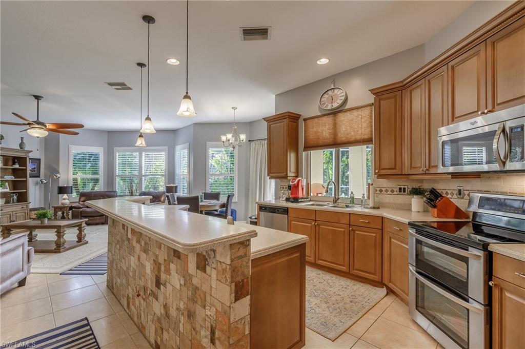 STONEYBROOK - Residential