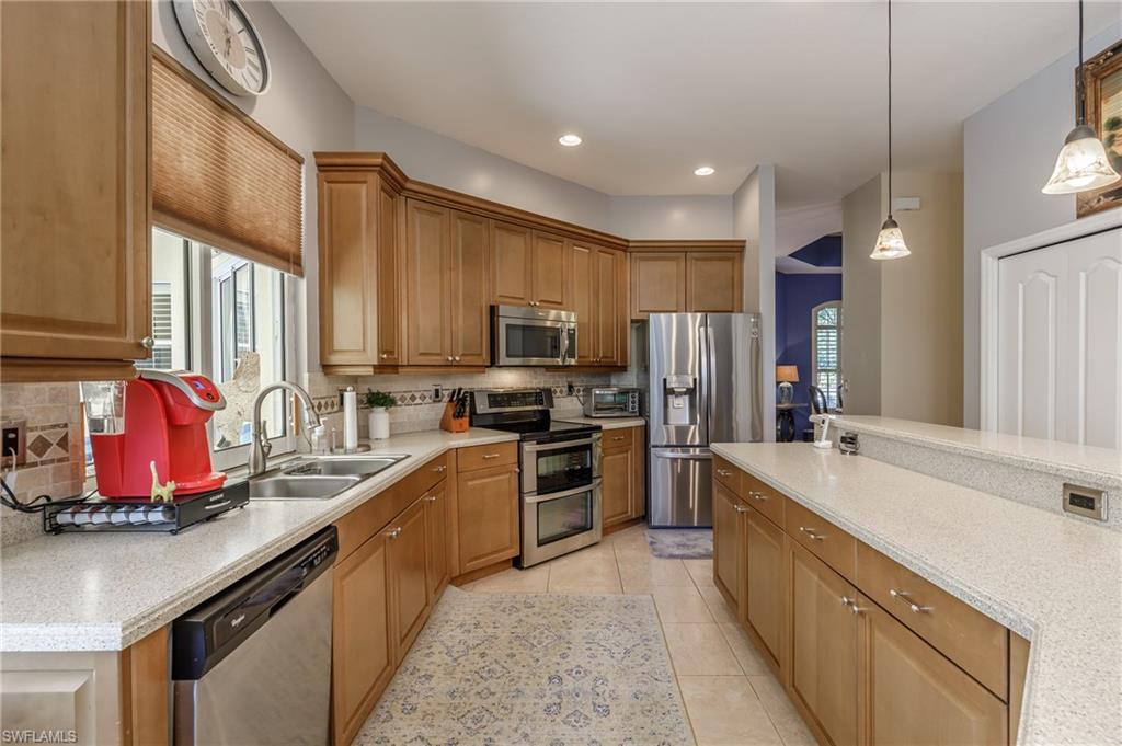 STONEYBROOK - Residential