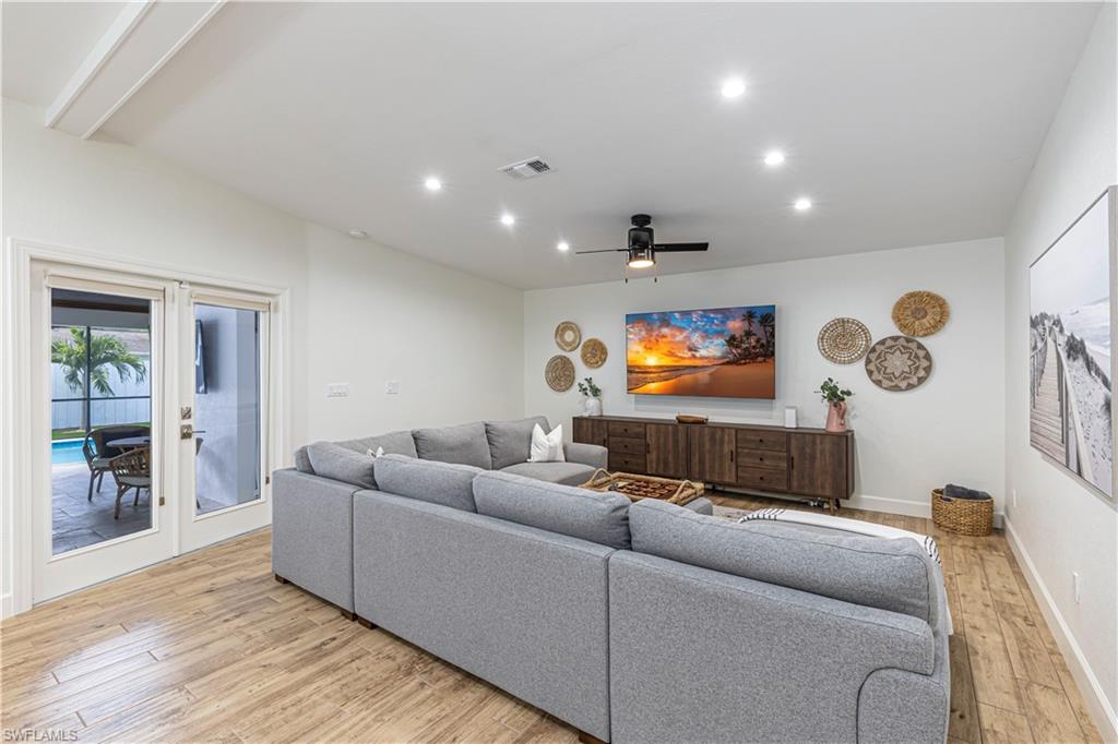 HILLTOP - Residential