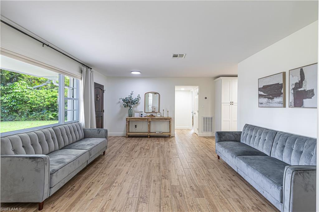 HILLTOP - Residential