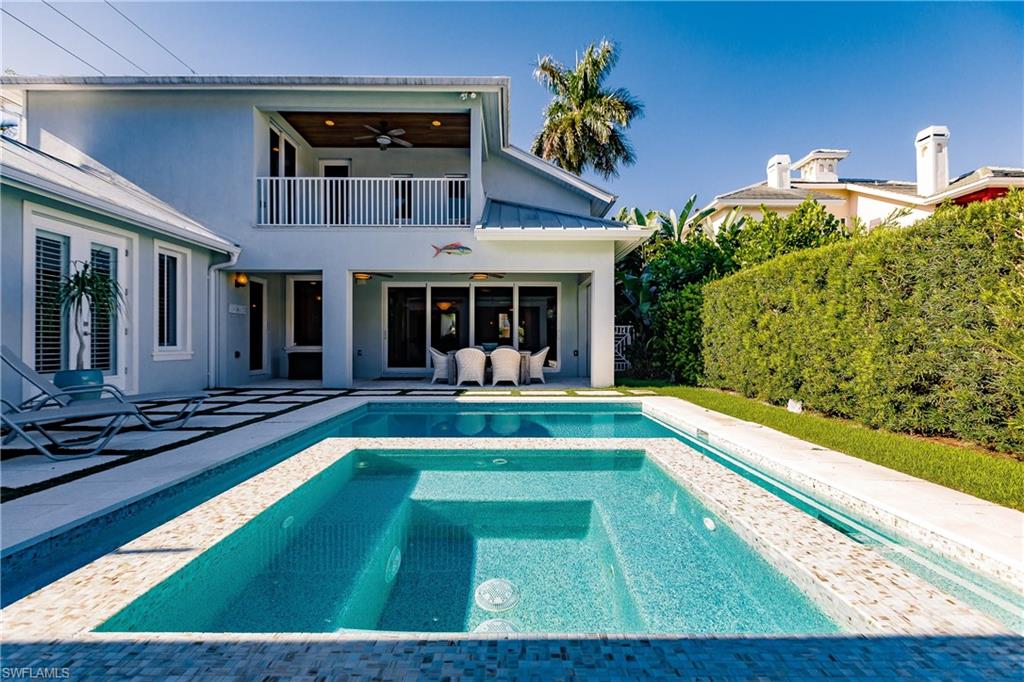 OLDE NAPLES - Residential