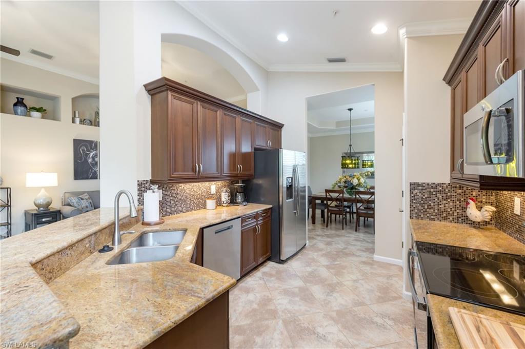 ALDEN WOODS - Residential