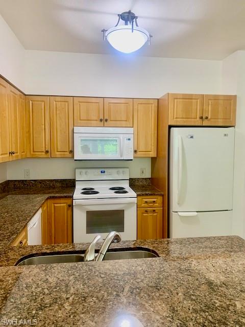 RESERVE AT NAPLES - Residential Lease