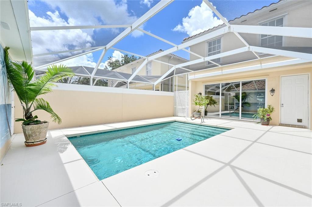 ISLAND WALK - Residential