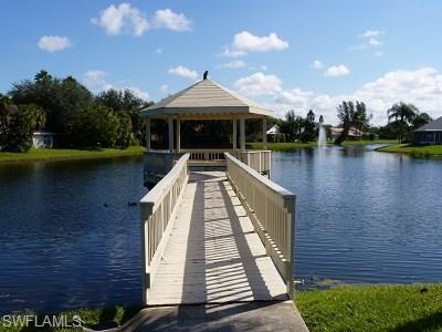 WILLOWBROOK - Residential