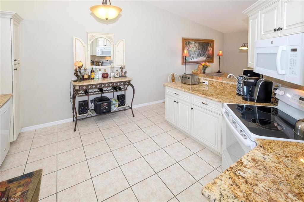 WILLOWBROOK - Residential