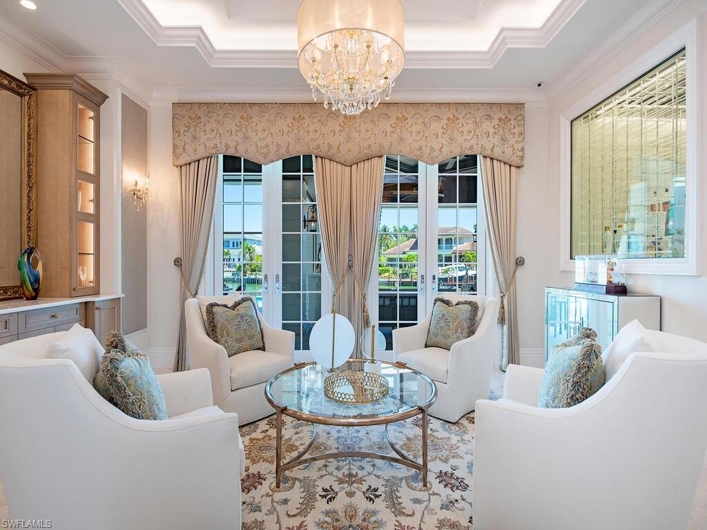 PARK SHORE - Residential