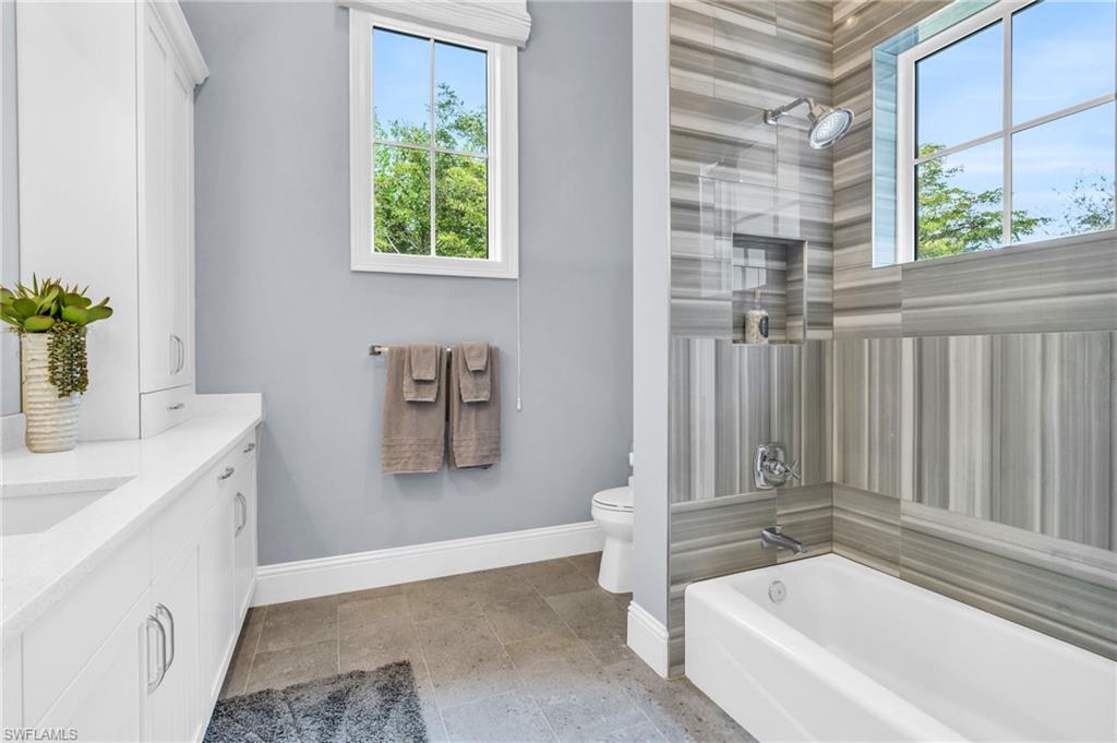 QUAIL WEST - Residential