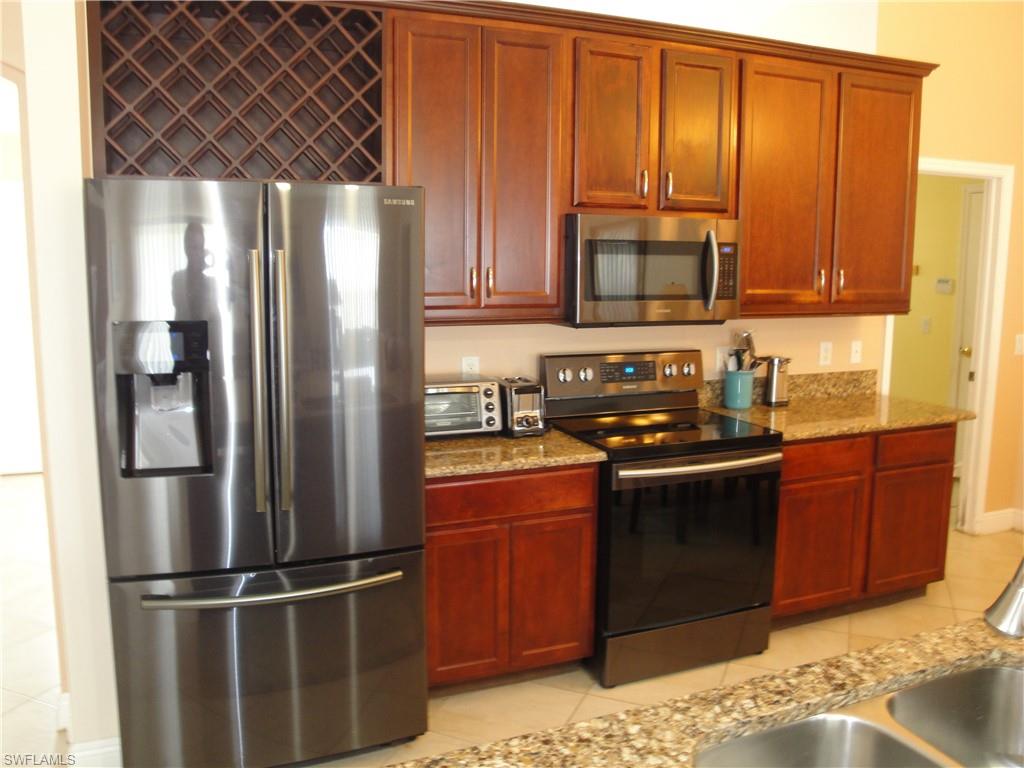 CAPE CORAL - Residential Lease