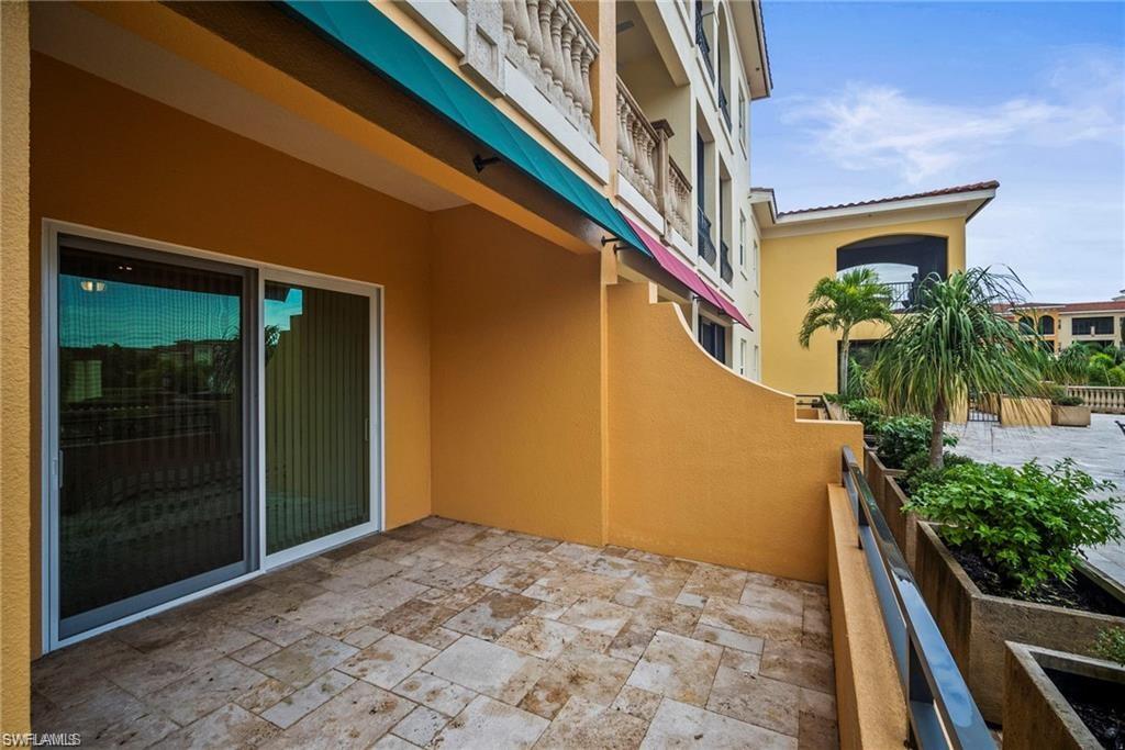 GENOVA - Residential Lease