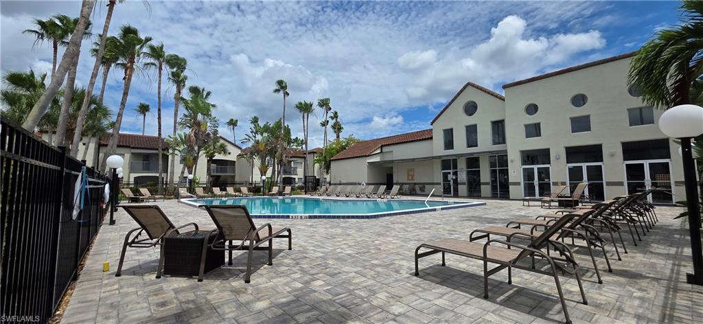 RENAISSANCE - Residential Lease