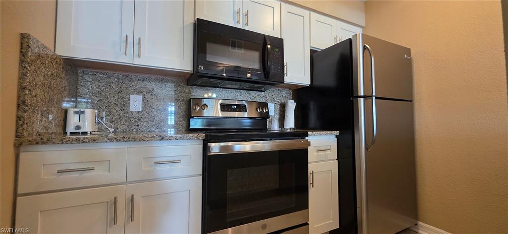 RENAISSANCE - Residential Lease