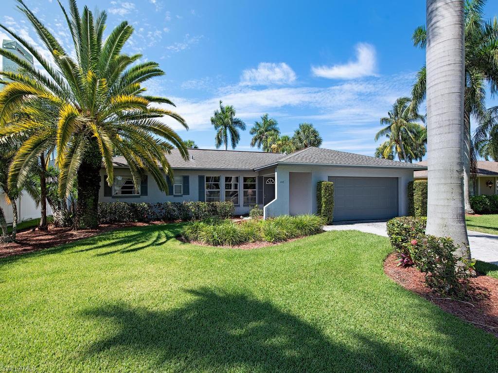 H.14760 - Expansive views of the widest waterway in all of Vanderbilt! Beautiful and sunny! Outdoor area with southern exposure complete with a gorgeous sunset skyline. Spacious under cover lanai with heated pool and spa. Private boat dock just minutes to the Gulf. The ultimate in boating...from your own backyard!