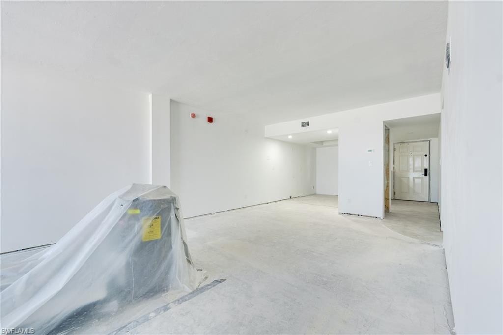EDEN HOUSE CONDO - Residential