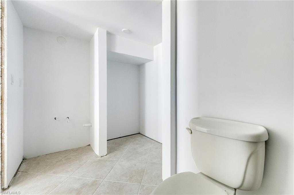 EDEN HOUSE CONDO - Residential