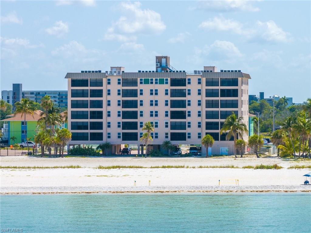 EDEN HOUSE CONDO - Residential