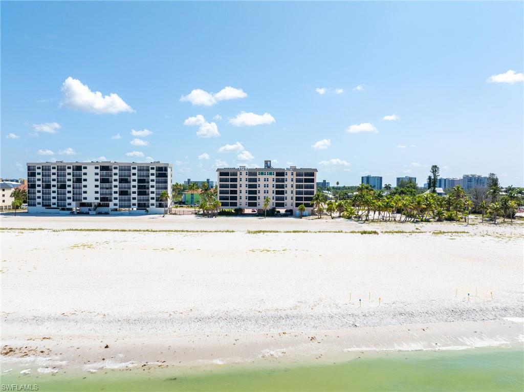 EDEN HOUSE CONDO - Residential