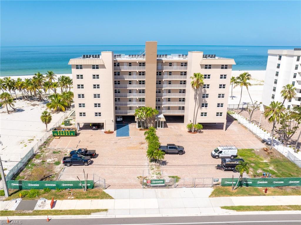 EDEN HOUSE CONDO - Residential