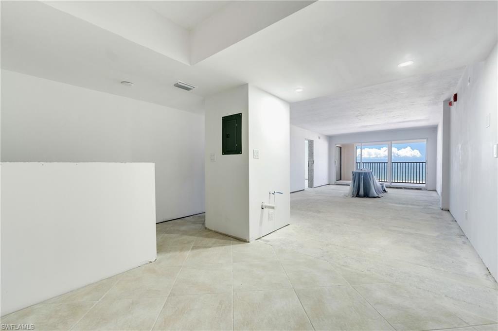 EDEN HOUSE CONDO - Residential
