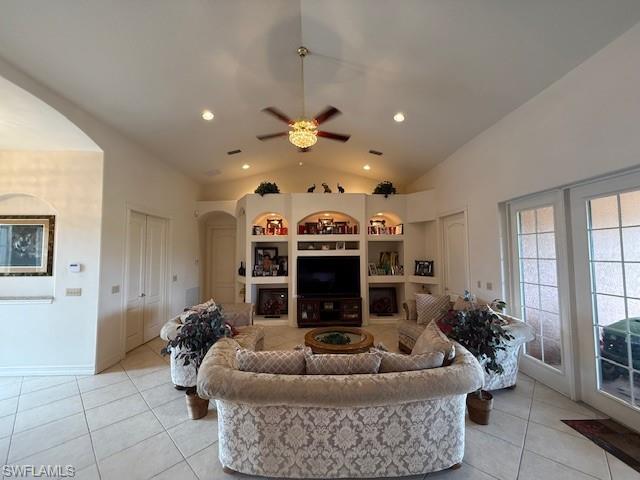 LABELLE ESTATES - Residential