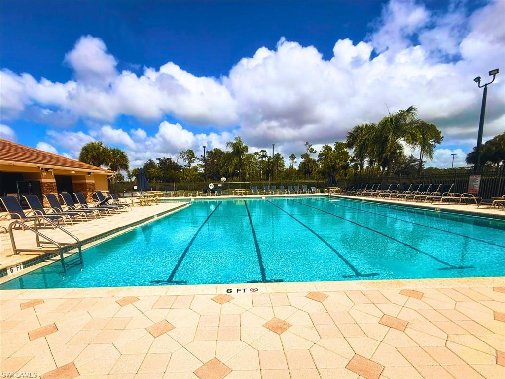 STONEYBROOK - Residential Lease