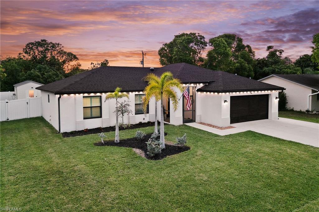 CAPE CORAL - Residential