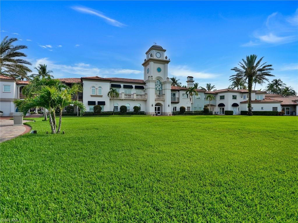 VILLAGE WALK - Residential