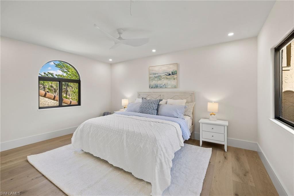 SAND POINTE - Residential