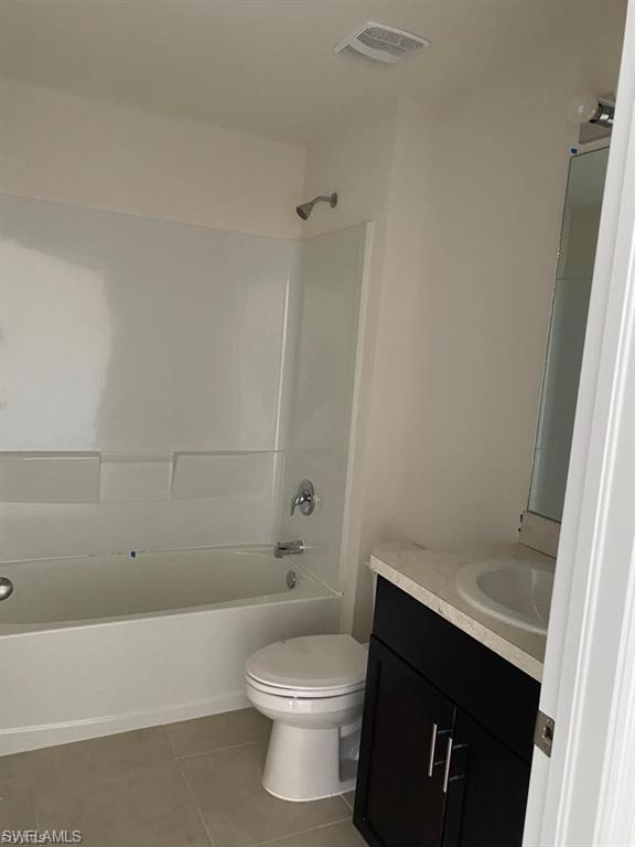 PORT LABELLE - Residential Lease