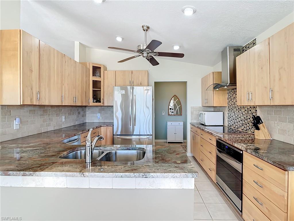PORT CHARLOTTE - Residential