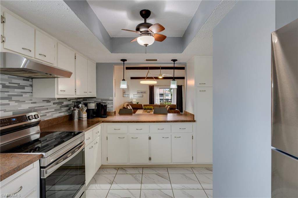 CLUB HARBOUR CONDO - Residential
