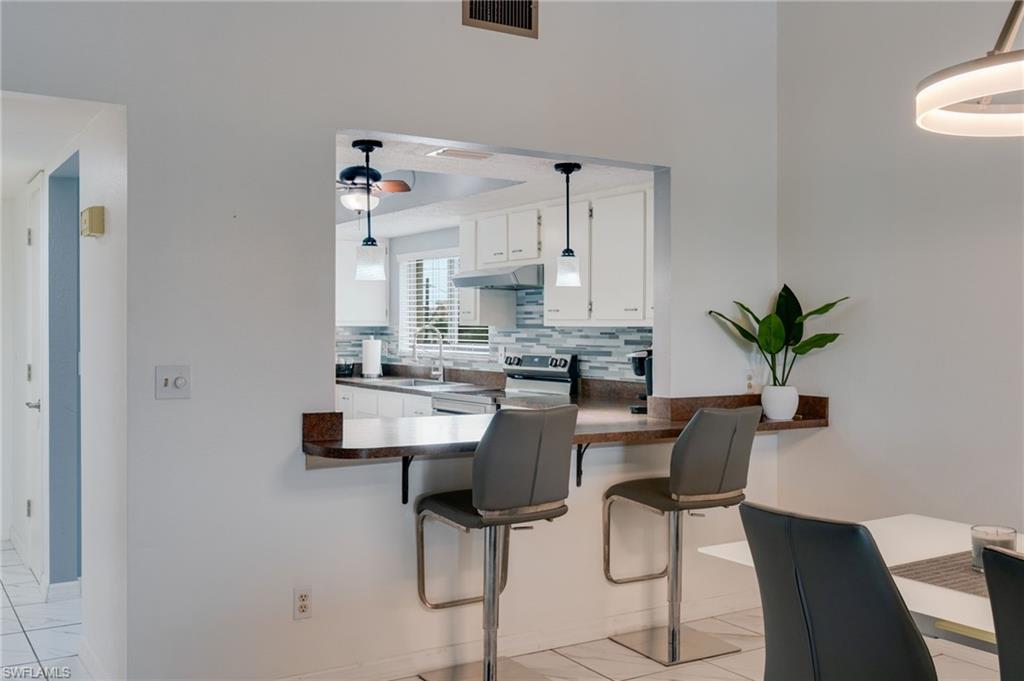 CLUB HARBOUR CONDO - Residential