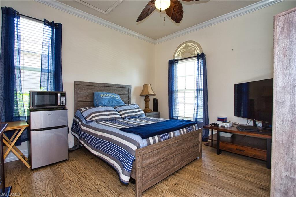 SANCTUARY POINT - Residential