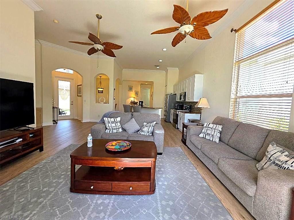 SANCTUARY POINT - Residential