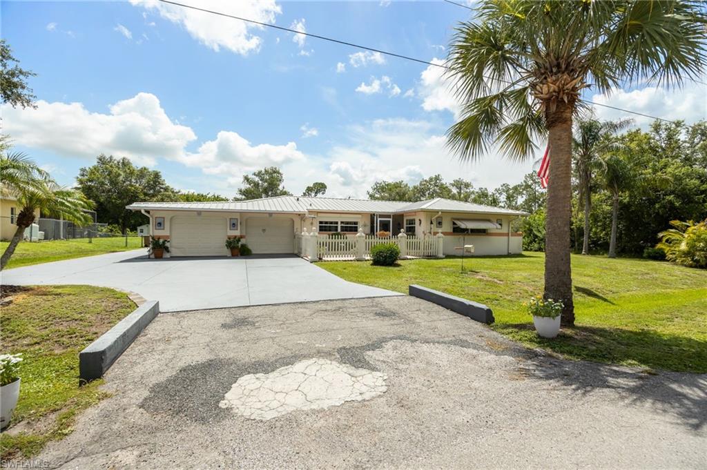 LEHIGH ACRES - Residential