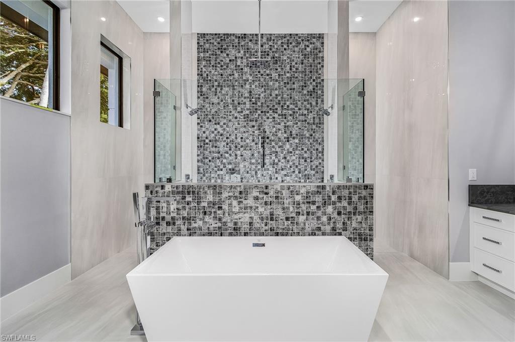AUDUBON COUNTRY CLUB - Residential