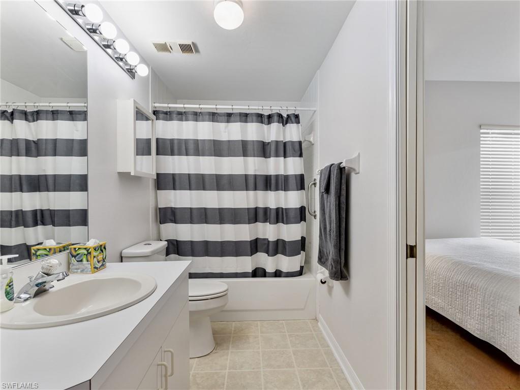 EAGLE POINTE CONDO - Residential