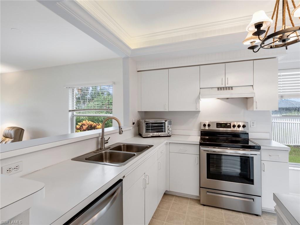 EAGLE POINTE CONDO - Residential