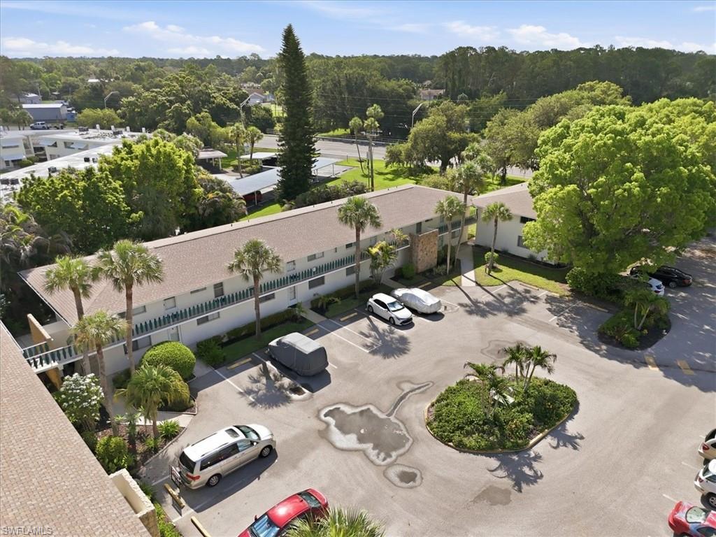 FAIRWAYS CONDO - Residential