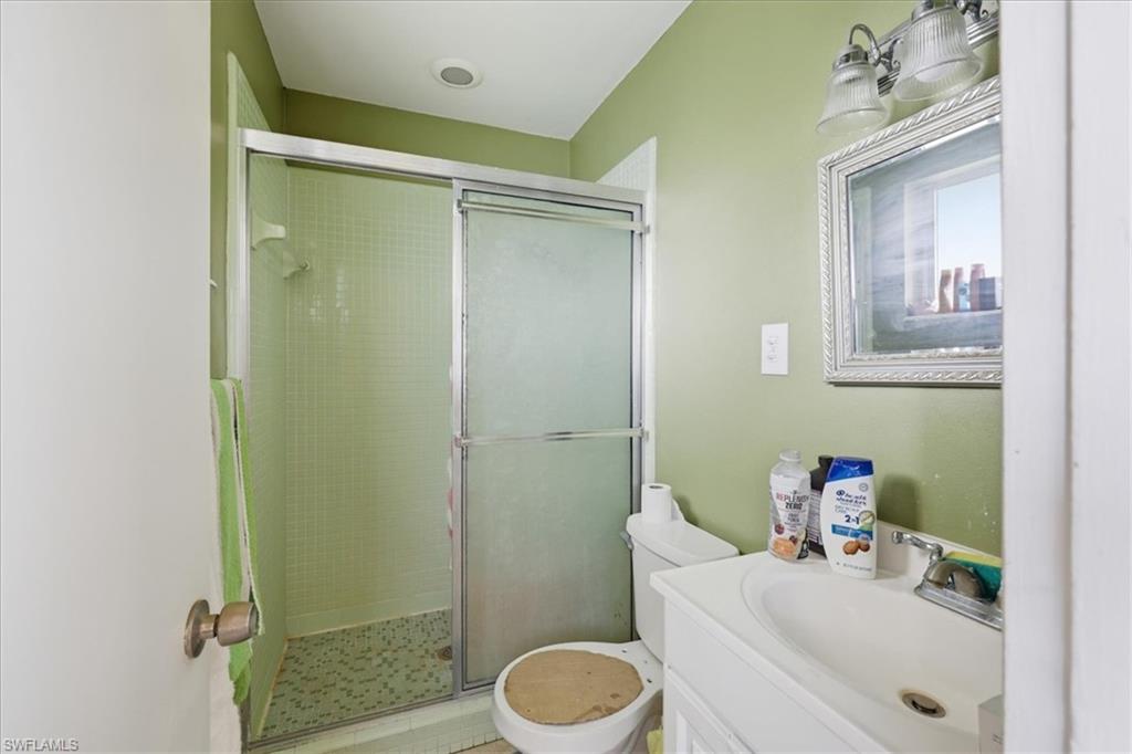 FAIRWAYS CONDO - Residential