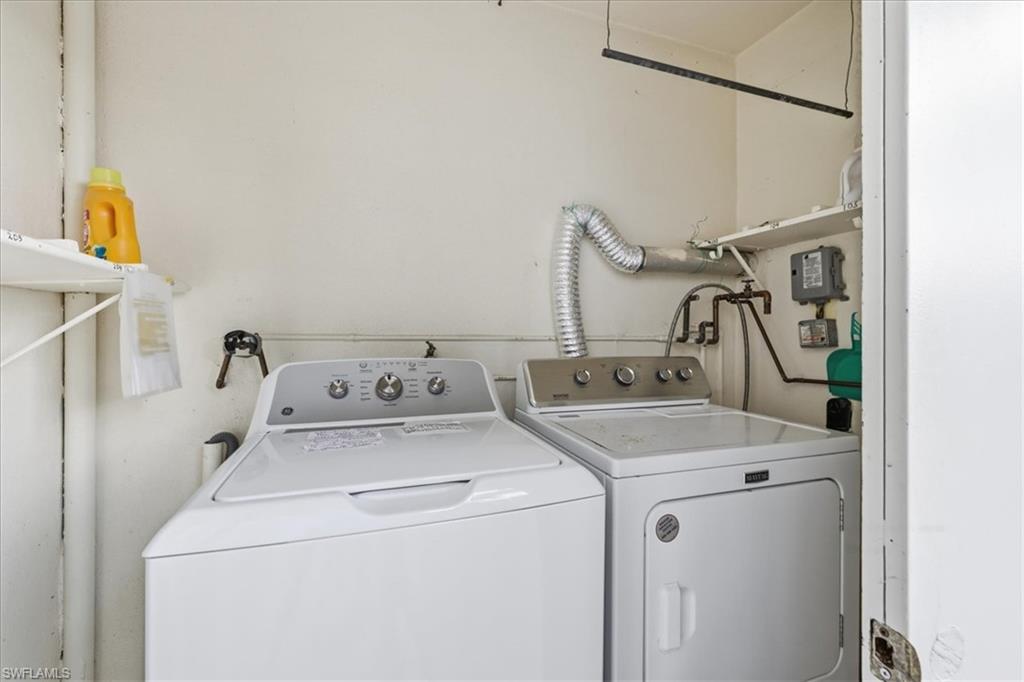 FAIRWAYS CONDO - Residential