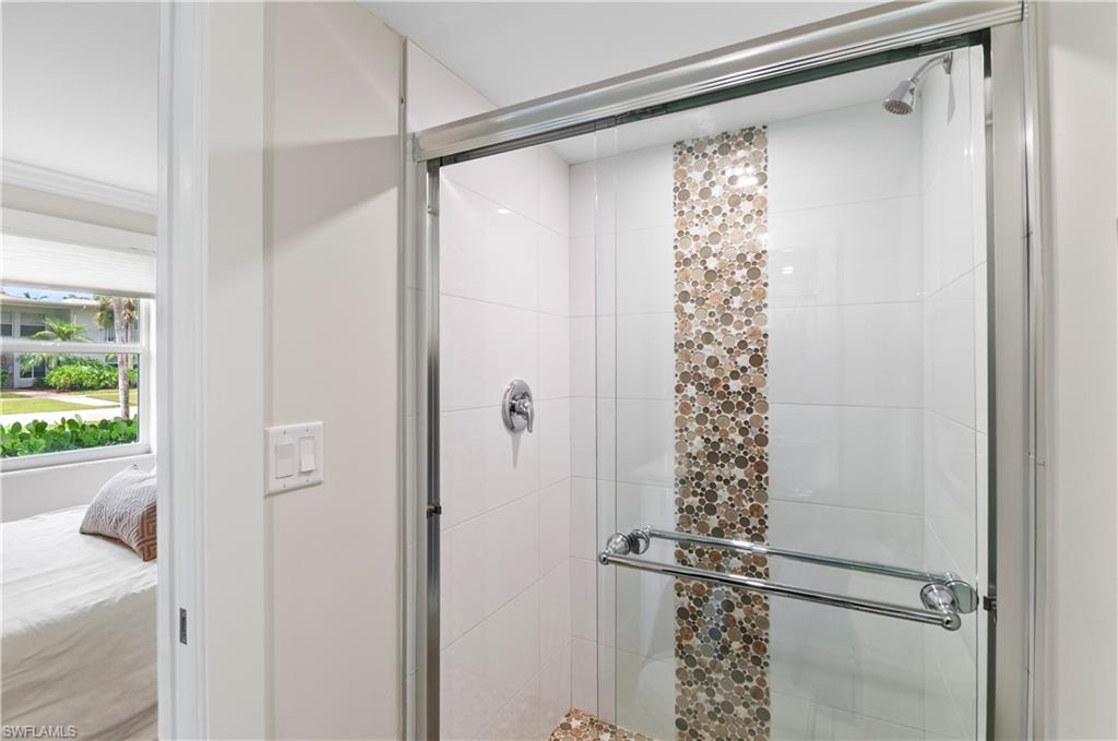 EVERGLADES CLUB - Residential