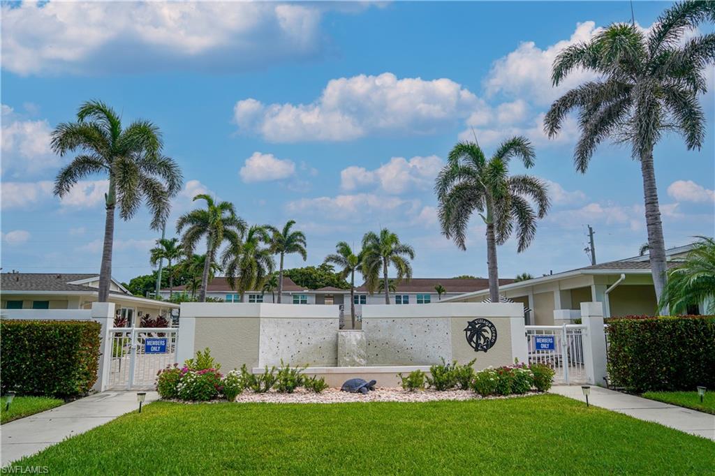 EVERGLADES CLUB - Residential
