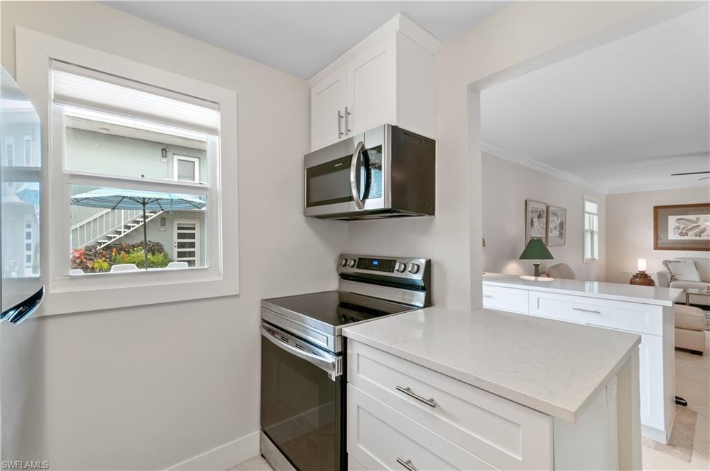 EVERGLADES CLUB - Residential