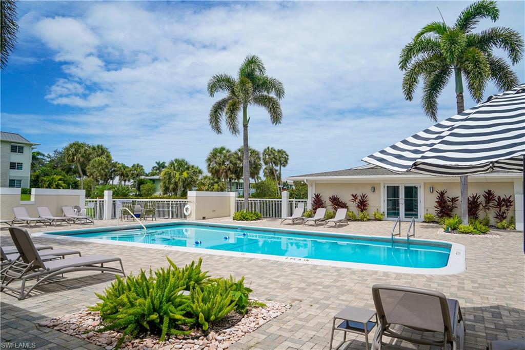 EVERGLADES CLUB - Residential