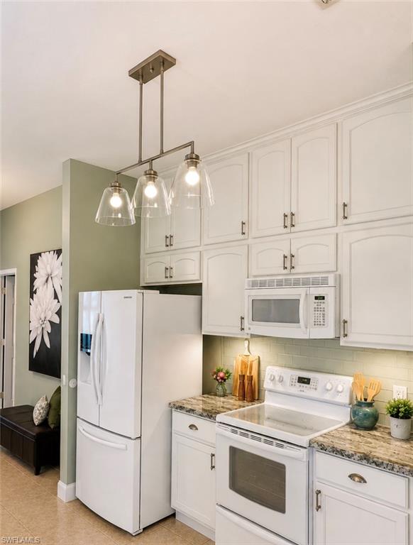 CITRUS GREENS - Residential