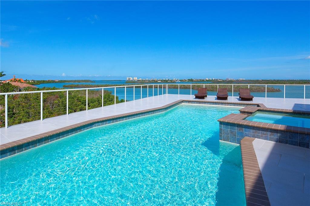 KEY MARCO - Residential
